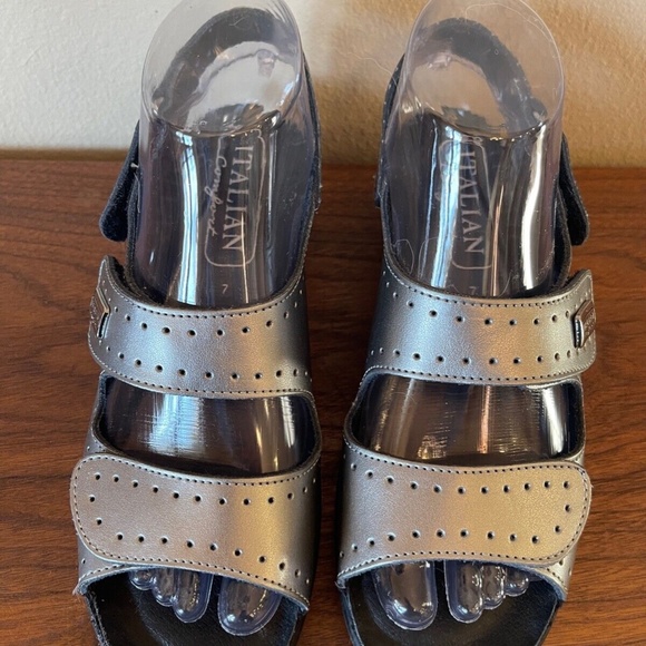 Italian Comfort Sandals Womens Size 7 Made in Italy NWOB - Picture 4 of 9